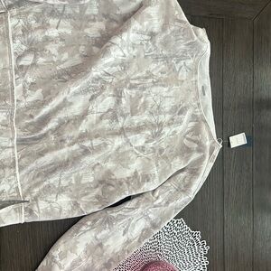 Women's Gray Jacket
